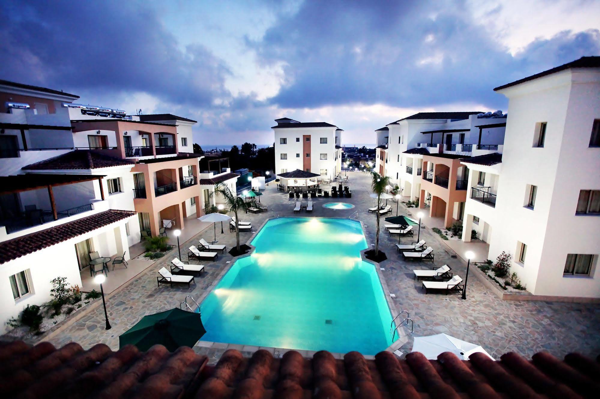 Oracle Exclusive Resort Paphos ภายนอก รูปภาพ